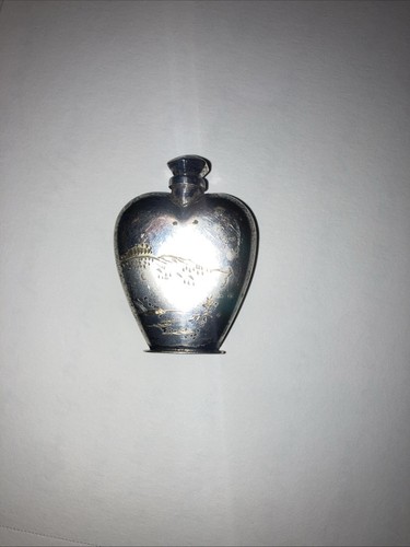 Vintage Japanese Sterling Silver Gold Gilt Etched Heart Shaped Perfume Bottle - Picture 4 of 11
