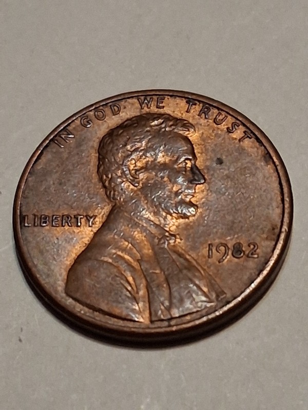 1982 P Lincoln Memorial Small Date 2.5g