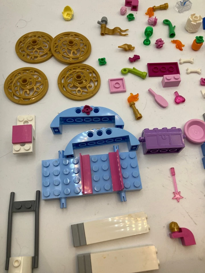 Juego Lego # 10729 - Juniors - Princesa Disney - Carruaje de Cenicienta - Completo Foto 3 de 4