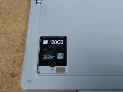 Microsoft Surface Pro 7+ 1961 12.3