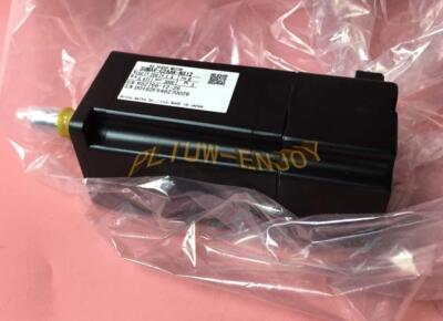 ONE YASKAWA SERVO MOTOR SGMAV-C2AAK-NS12 NEW