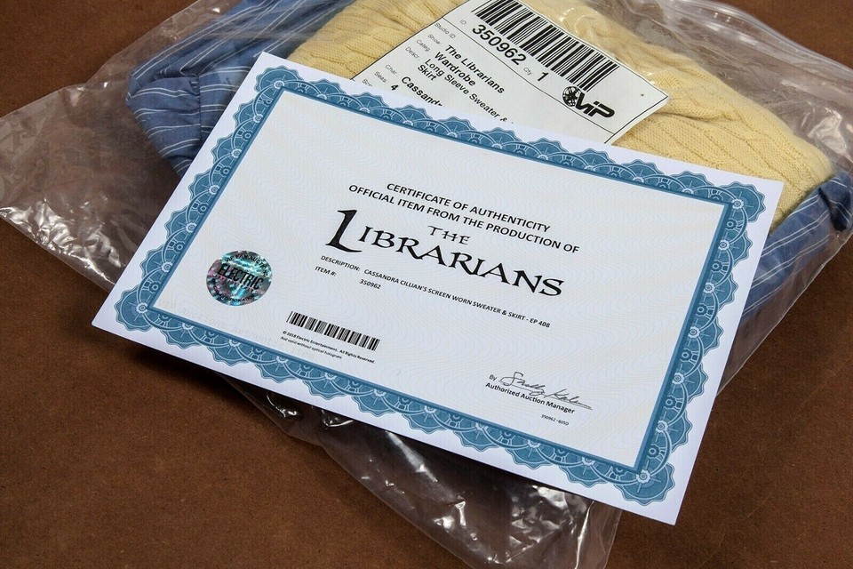 THE LIBRARIANS LINDY BOOTH SCREEN WORN COSTUMES EP 408 / COA eBay