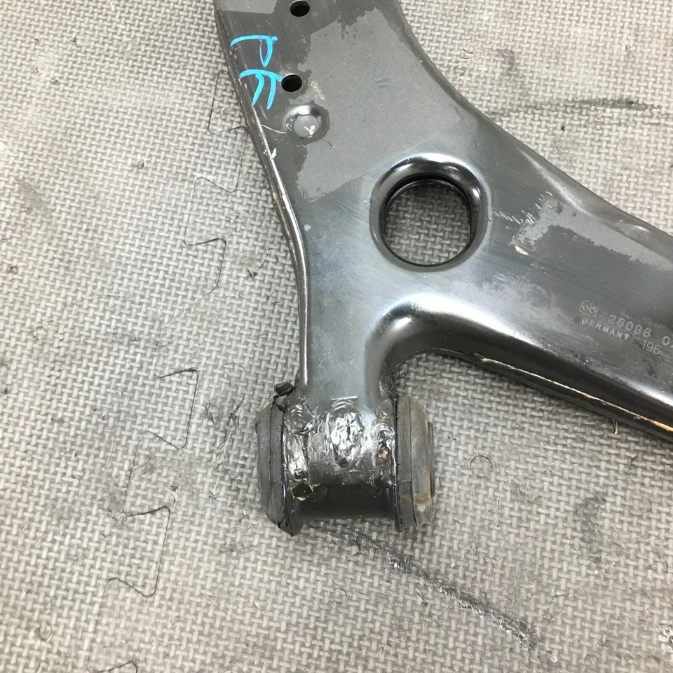 04-11 VOLVO S40 pasajero suspensión delantera derecha brazo de control inferior fabricante de equipos originales Foto 3 de 4