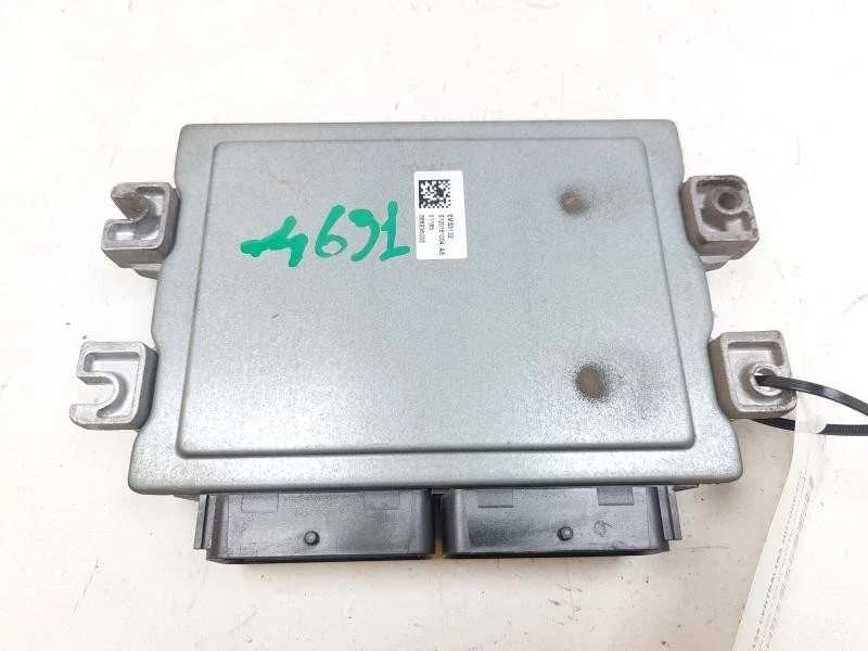 8200661124 CENTRALINA MOTORE ECU DACIA LOGAN (L90) 1.6 B 8V MAN 5M 87CV 2008 5P  - Immagine 3 di 4