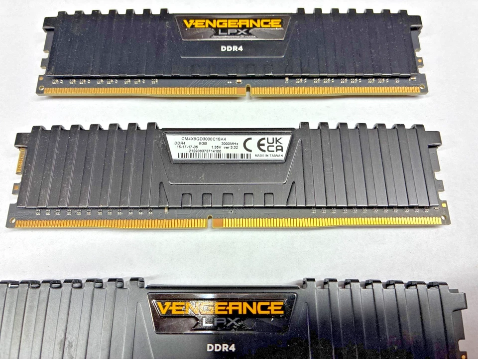 Corsair Vengeance 8GB LPX DDR4 (3200mhz) 288 Pins Memory - OFFERS OK - Image 2 of 3