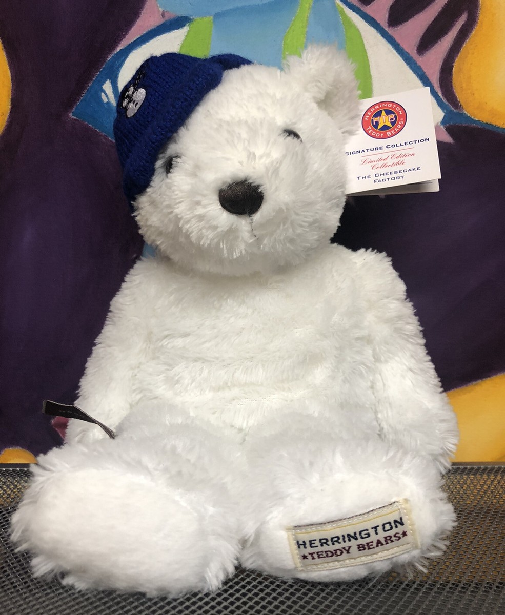 SIGNATURE LIMITED EDITION THE CHEESECAKE FACTORY VANILLA BEAN BEAR