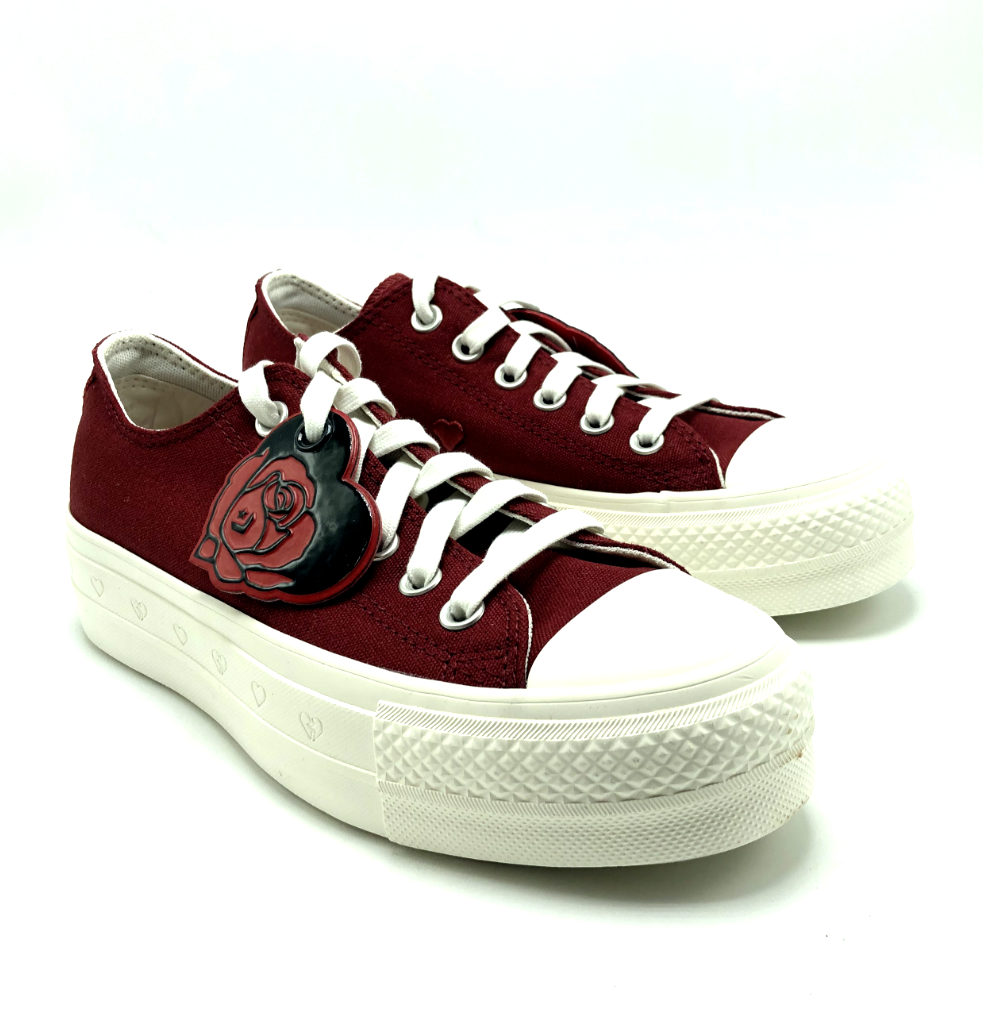 NEW* Women CONVERSE Chuck Taylor All Star Lift Platform Valentine