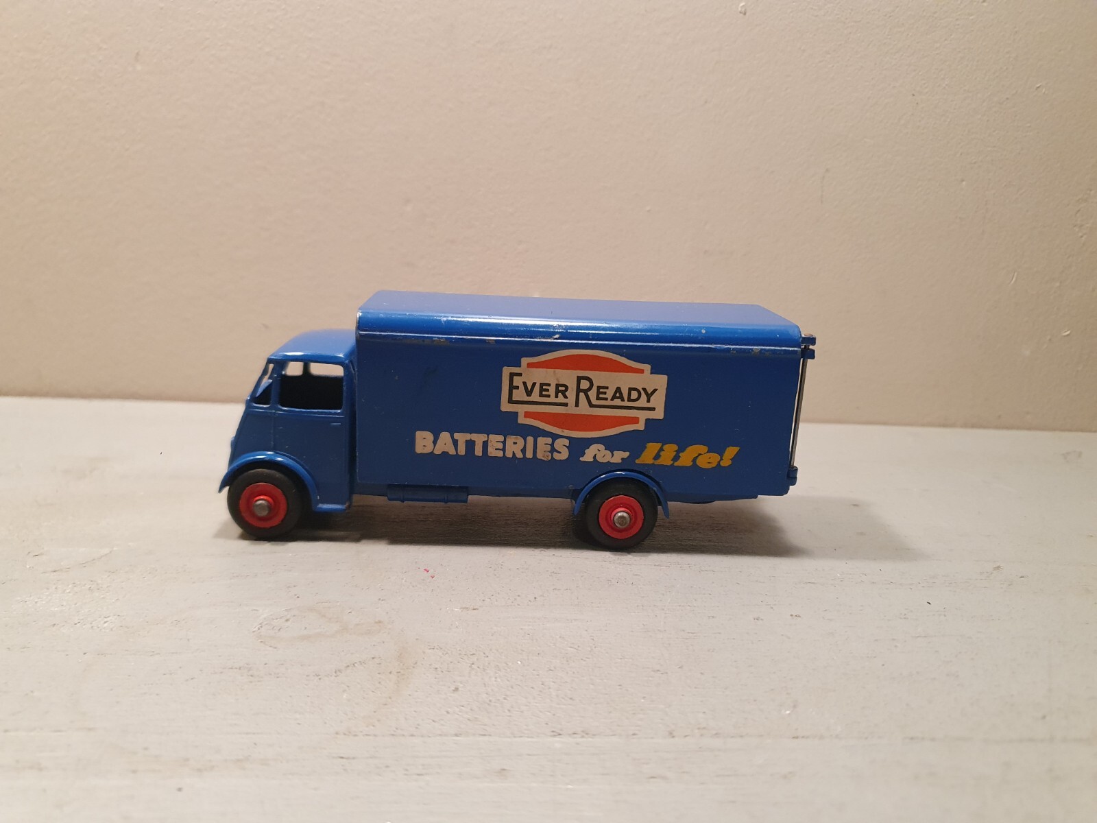 Camion Dinky Toys Guy N°918 Ever Ready – échelle 1/43, Métal, Bleu, Rare En Boîte