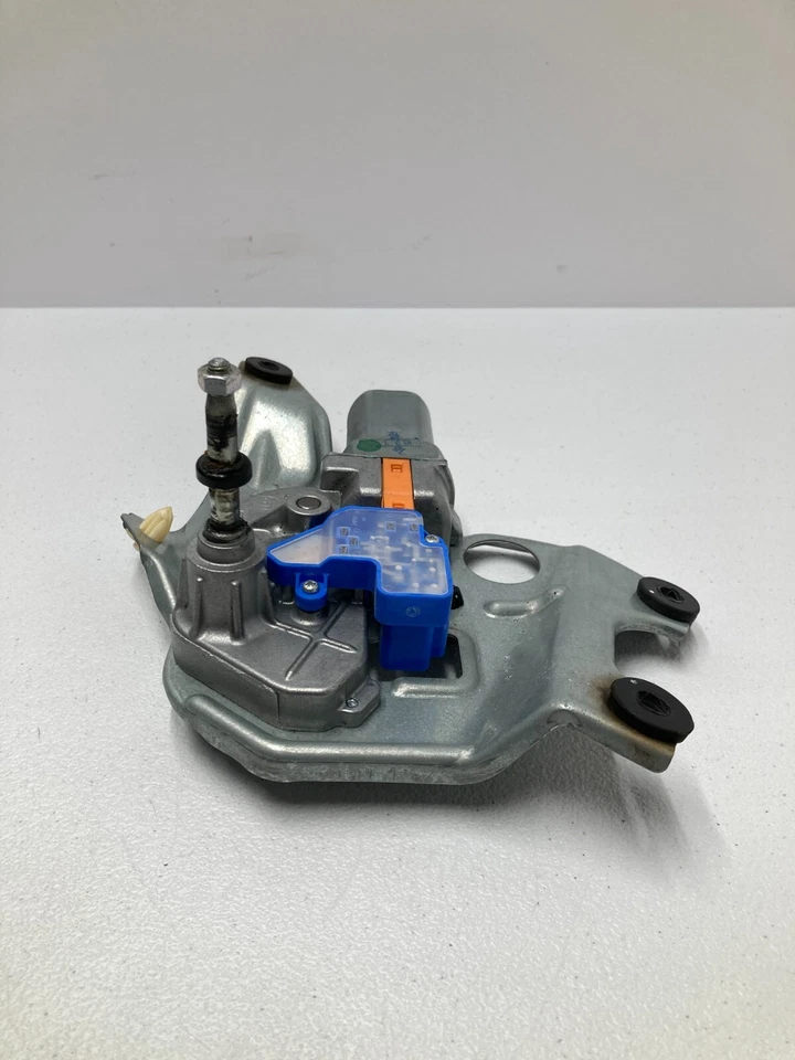 10-14 Subaru Outback Rear Trunk Lift Tail Gate Windshield Wiper Motor OEM - Image 3 of 4