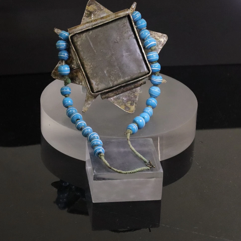 Antigua caja de oración tibetana Ghau Gau estrella colgante collar de cuentas de vidrio 16" Foto 3 de 4