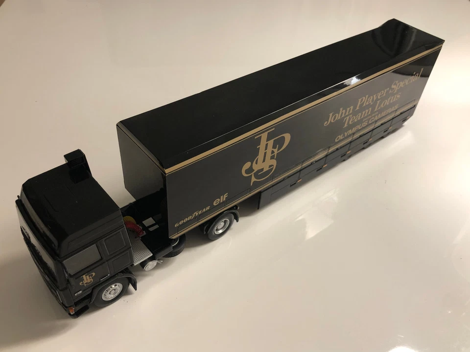 IXO TTR002 Volvo F12 JPS Racing Transporter 1981 1/43 #NEW - Image 2 of 4