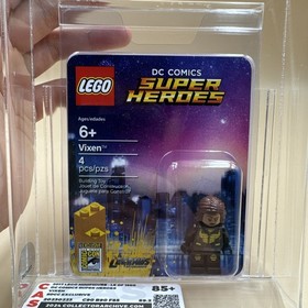 LEGO DC Vixen Minifigure Blister 2017 San Diego Comic Con SDCC Graded CAS 85+
