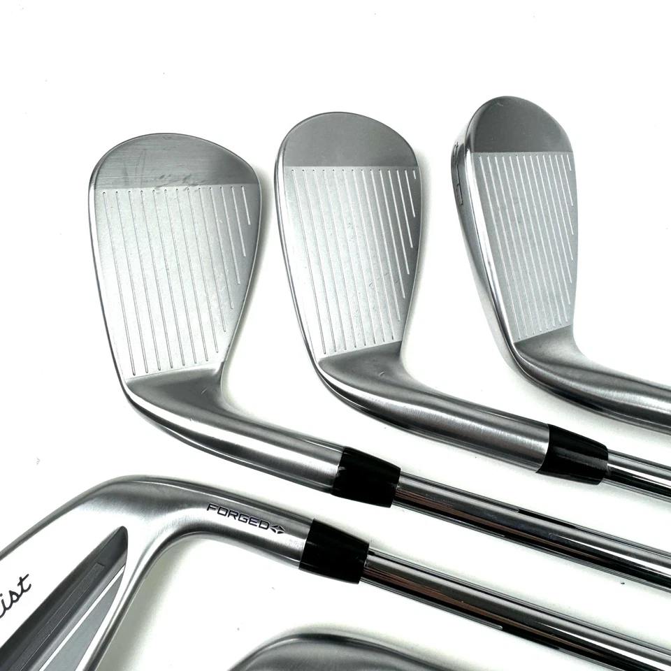 Titleist T100 2025 Irons / 4-PW / Project X X-Stiff Flex - Image 4 of 4