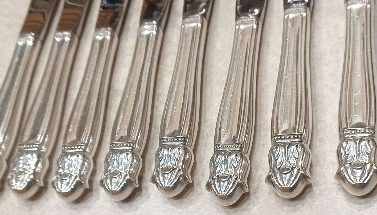 Holmes & Edwards 1938 Danish Princess Silverplate Flatware Service for 8