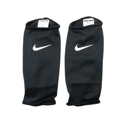 Nike Guard Lock Sleeves Soccer Support Protection Sports Black NWT