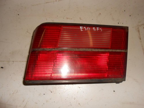 Rücklicht Rückleuchte Bremslicht Innenecke BMW E34 Limousine rechts