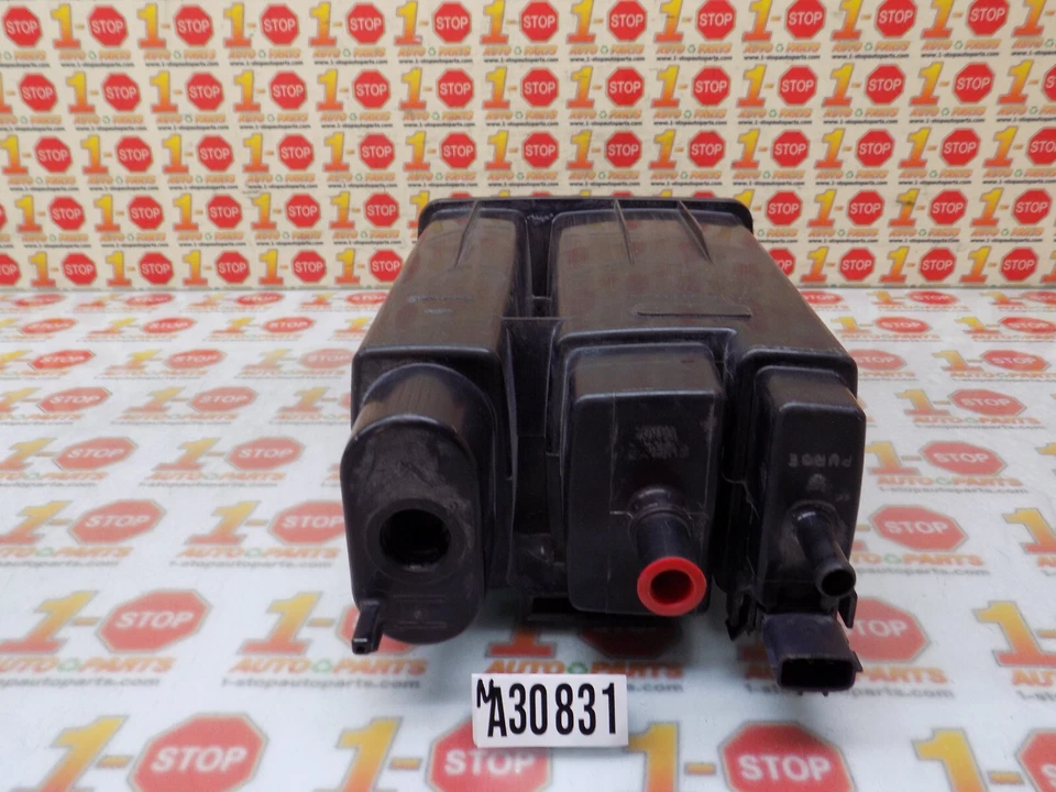 Nissan Altima 2002-2018 bote de vapor de combustible 14950-7Y000 OEM Foto 4 de 4