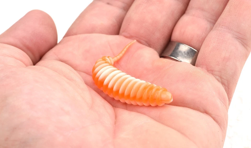 Spro Trout Master Worm 65 mm Gummiköder Knobi Aroma Forelle UV 8St. Germany - Bild 3 von 3