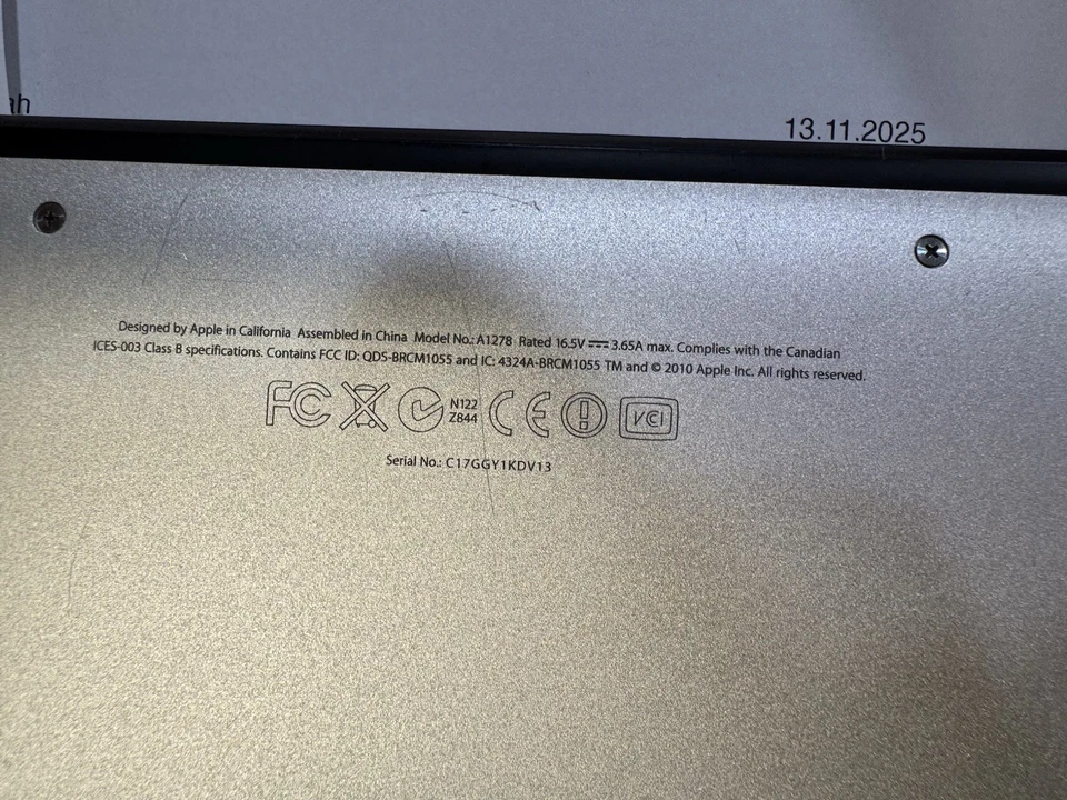 Apple Macbook pro 13 zoll 2011  Sehr guter Zustand - Bild 4 von 4