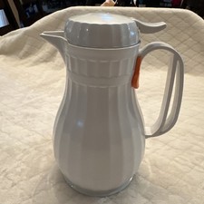Insulated Thermal Pitcher White 44 oz Bakers and Chefs USA made