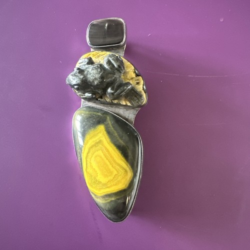 Hand Carved Frog Pendant/Brooch Sterling Silver by Amy Kahn Russell AKR