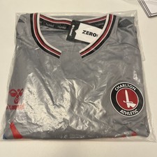 Authentic Hummel Charlton Athletic 2020/21 Away Shirt. Size 14 Years.