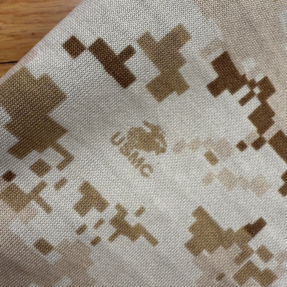 Chaqueta 180s USMC Combat Desert Camuflada Digital Softshell Cremallera Completa Para Hombres Pequeña Foto 4 de 4