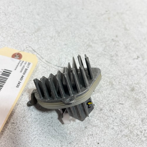 2017-2020 BMW 440I FRONT RIGHT PASSENGER INDICATOR CORNERING LIGHT MODULE OEM - Picture 4 of 24