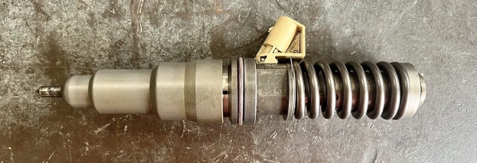 Inyectores de motor diésel John Deere 6125 RE533501 Foto 2 de 2