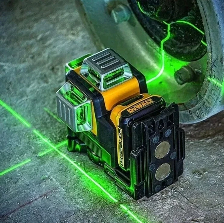 DeWalt DW089LG 12V Green Line 3 x 360 Laser Level Laser Battery + Charger - Image 4 of 4