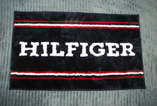 TOMMY HILFIGER Plush Bath Rug/ Mat 20" x 32" Navy Blue 