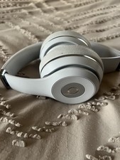 Beats Solo 3 by Dr. Dre White