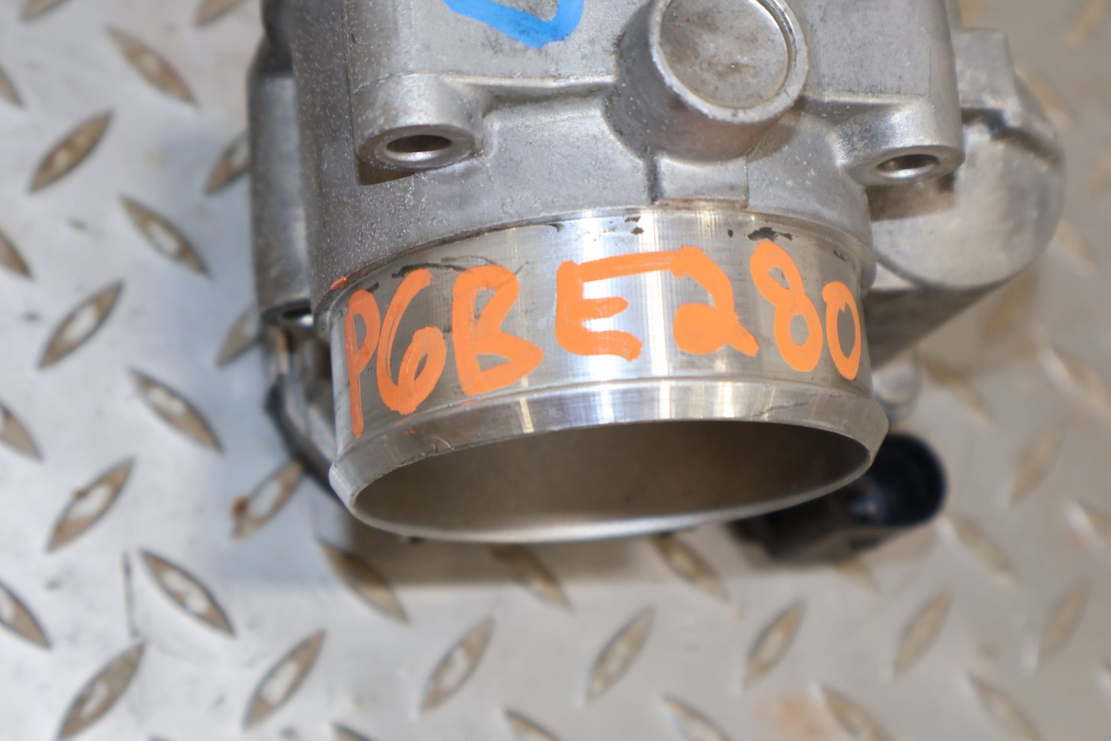Bentley Flying Spur 2006-2012 Left Throttle body
