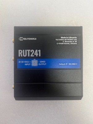 Teltonika RUT241 WiFi 4 3G/4G LTE Cat 4 Router mit 1 x Embedded SIM Slot & 3 x Ex
