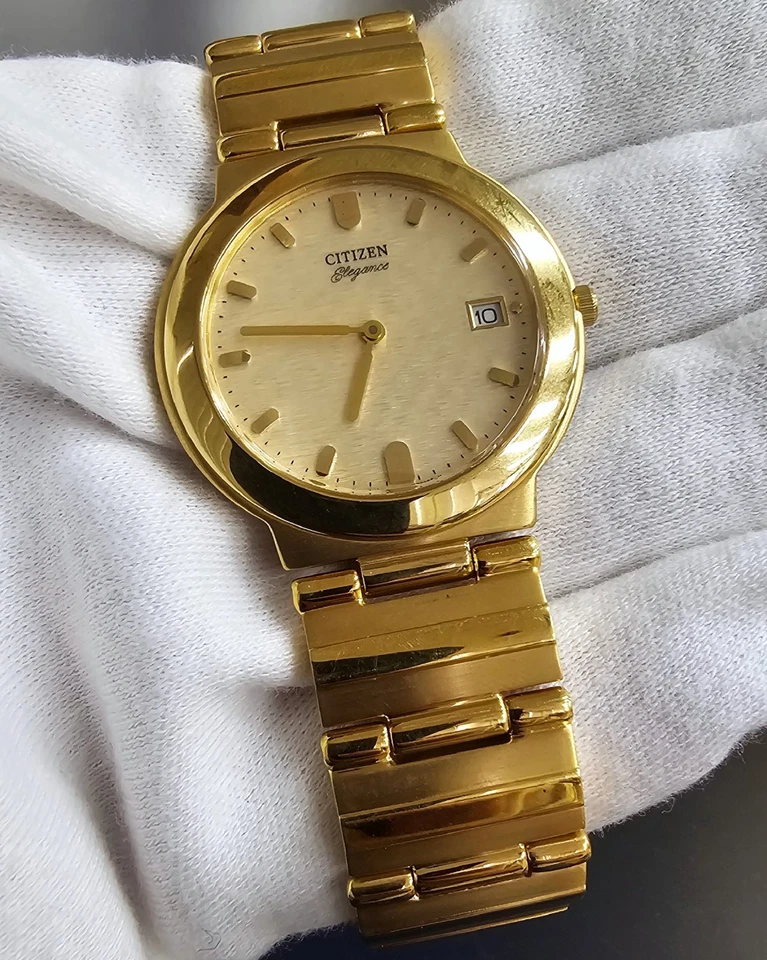 Часы мужские Citizen циферблат цвета шампанского 34 мм золотистый цвет нержавеющая сталь BI0232-54P (витрина магазина)