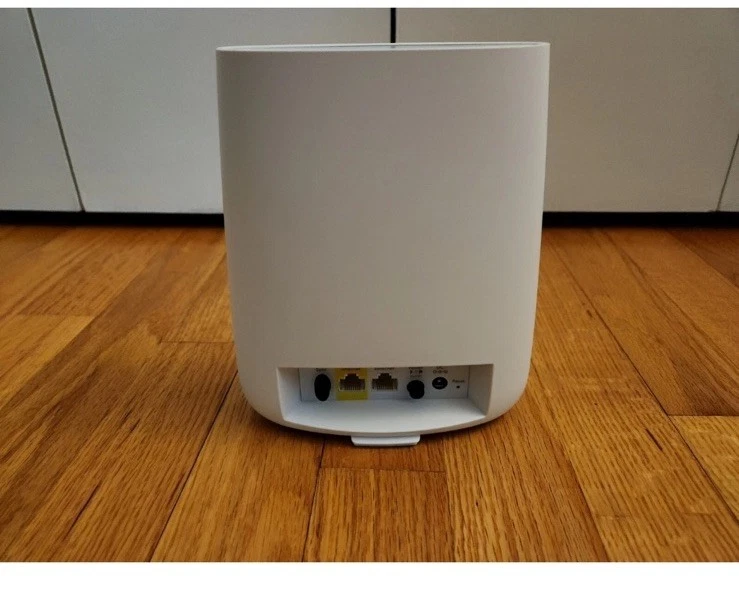 NETGEAR Orbi RBS20 Satellite Home Mesh WiFi Tri-band AC2200 -Converted Router- - Image 3 of 3