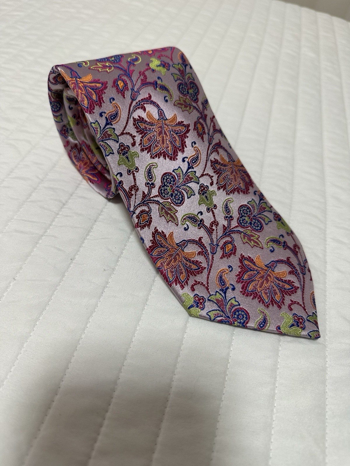 ETRO Pink Purple Orange & Lime Green Paisley Flower Print Silk Neck Tie Mint!