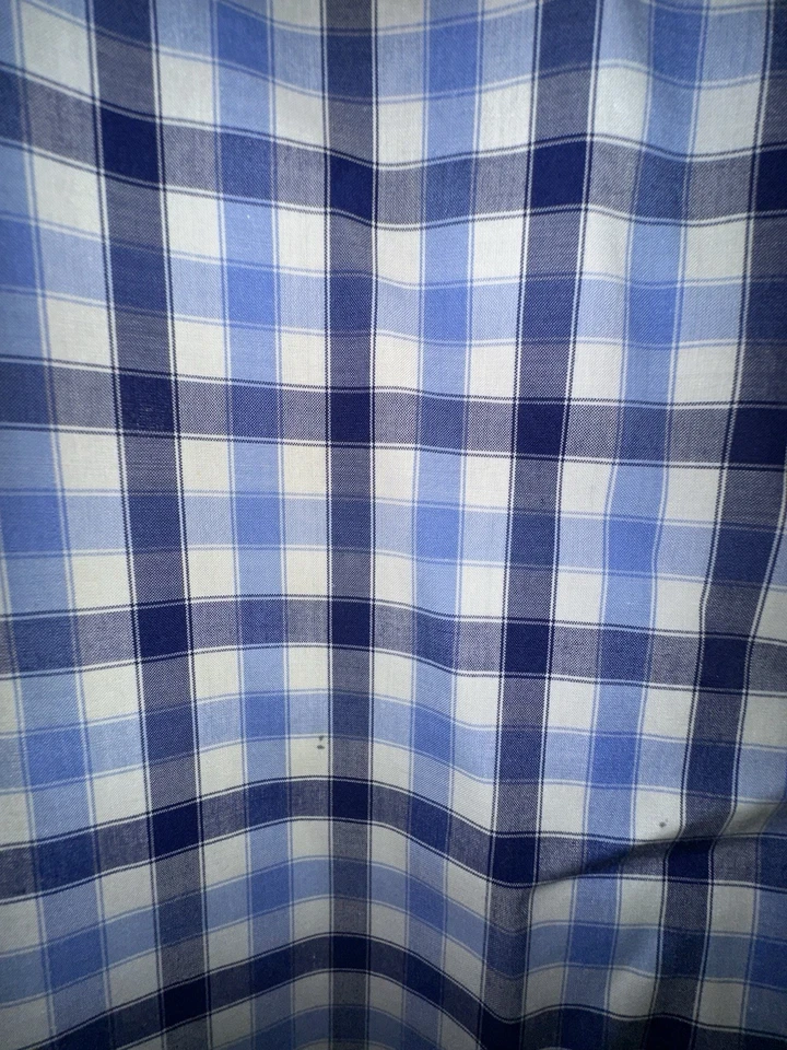 HUGO BOSS Button Up Shirt Mens Size M/L-LOT OF 3 Slim/Sharp Fit EUC, - Image 4 of 4