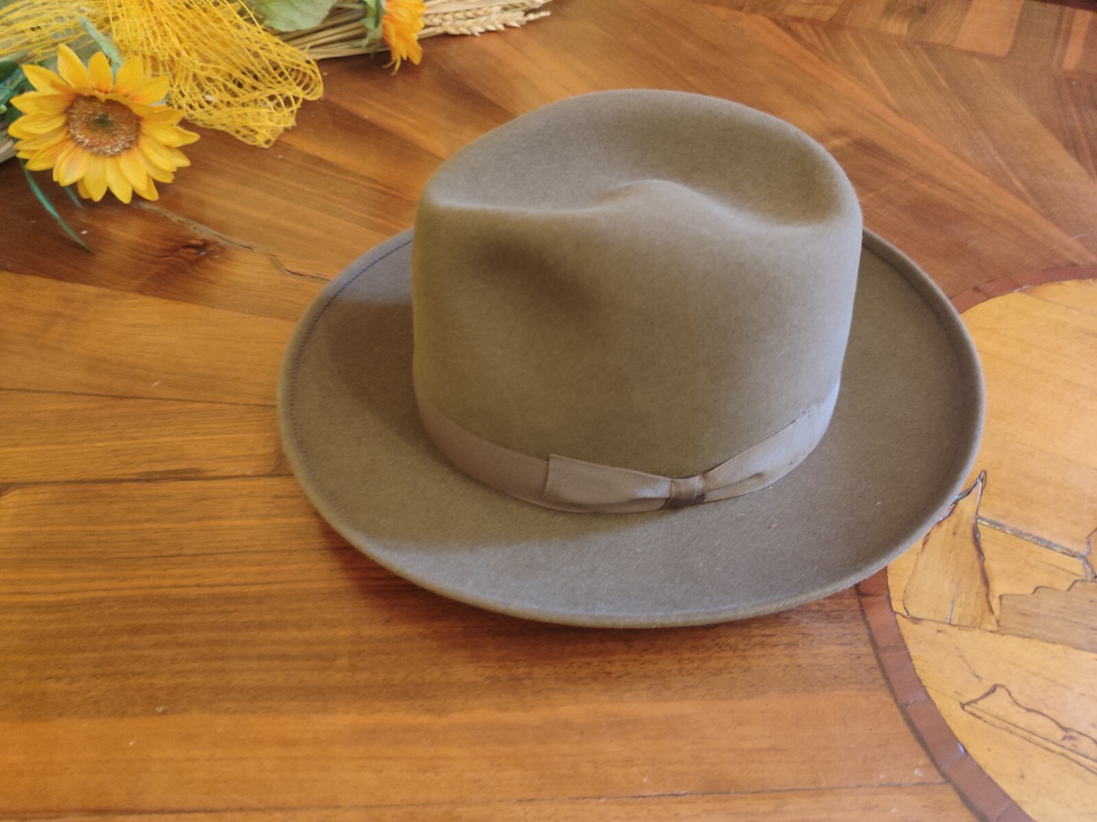 DG CAPPELLO MARCA BARBISIO VARGAS ANNI 60 TG 55