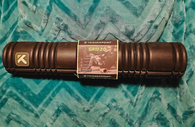 Large TriggerPoint The GRID 2.0 26'' x 5  Black Foam Massage Roller TRIGGER POINT