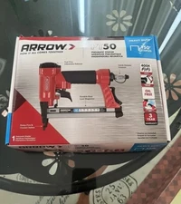 Arrow PT50 Pneumatic Staple Gun T50 Staples 1/4”-9/16” Bump trigger Oil Free NEW