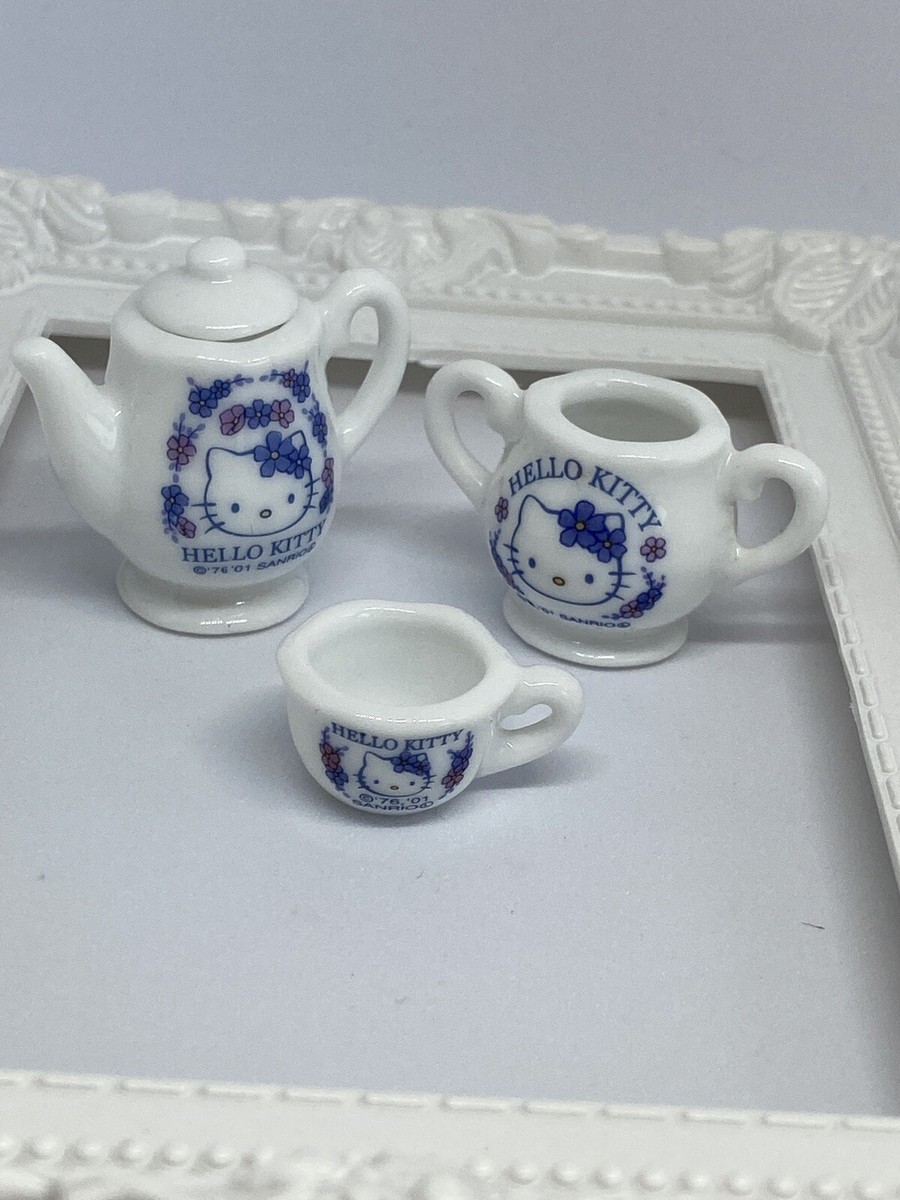 Very Rare Miniature Sanrio Hello Kitty Tea teapot set Dollhouse, Cute Japan