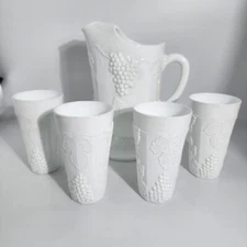 Indiana Milk Glass Colony Harvest Grape Pitcher And Tumblers Set Of 5 Vintage