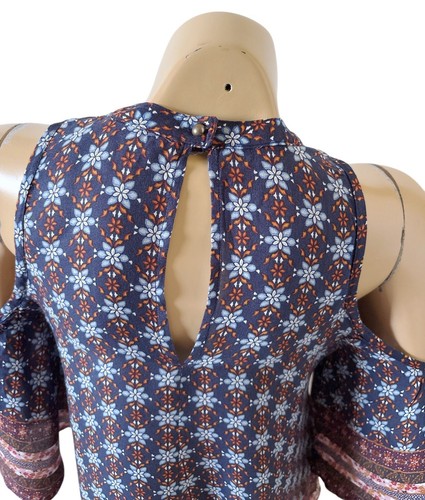 ARIZONA Womens Size Small Cold Sholder Keyhole Neck Peasant Boho Cropped Shirt - Picture 6 of 8