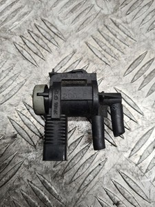 Volkswagen Golf IV 2002 Diesel Turbolader Druckwandler Magnetventil DRA20131