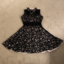 WINDSOR FIT & FLARE BLACK LACE DRESS HALTERNECK FLESH COLOR LINING ZIP BACK SZ M
