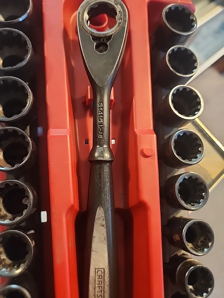 Craftsman Max Access Pass Thru Socket Set Metric And Standard Sae 31415 L-AB - Image 4 of 4