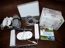Wii Console Bundle 2 Controllers Nunchucks Mario Kart Tennis Sports + 11 Games