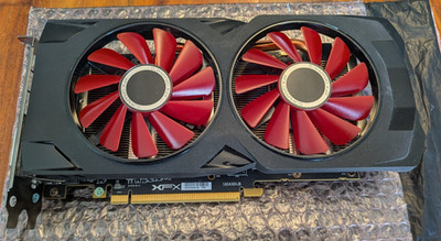 XFX AMD Radeon RX 570 4GB GDDR5 Graphic Card ( RX-570P427D6 )