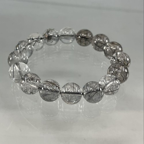 Bracciale in pelle multistrato con perle di pietra vulcanica, 23 cm